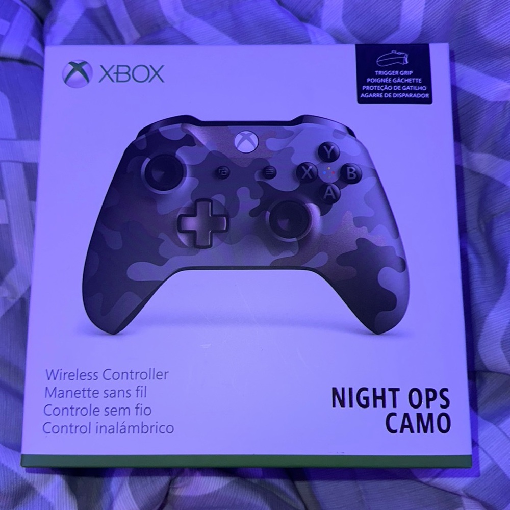 Xbox Wireless controller, Special edition night ops camo
